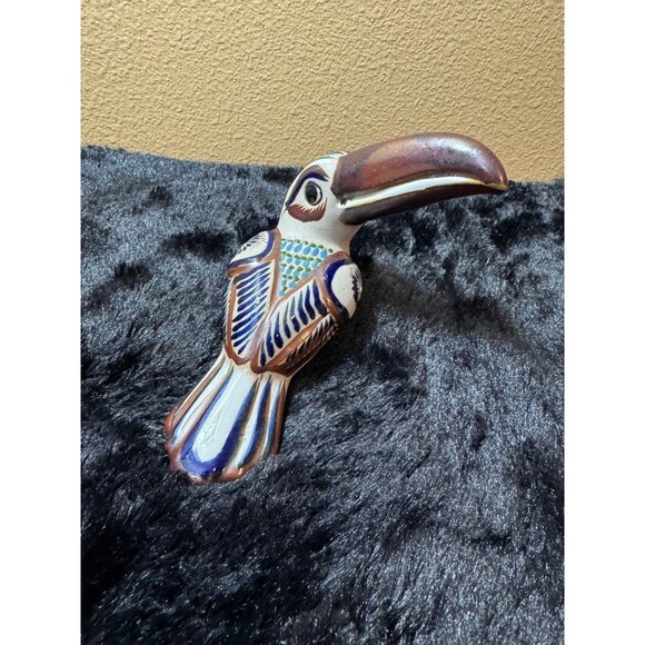 Tanola Mexican Pottery Handcrafted Toucan Signed Mateos - Picture 1 of 5